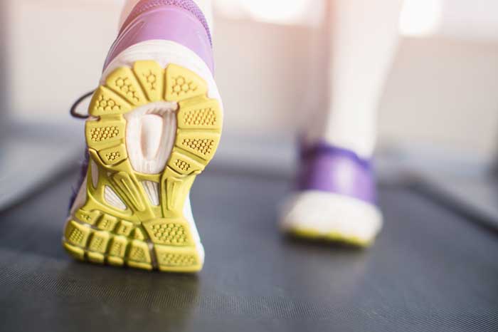 Get fit with this simple indoor home workout without equipment. It’s an indoor interval training workout you can do at home while getting your other cleaning chores crossed off the list at the same time. Perfect indoor workout for moms when it’s raining or your kids are home sick.