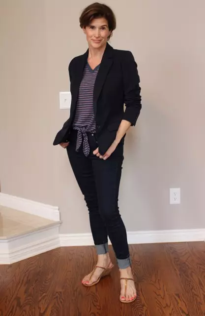 Adding a blazer to an elevated t-shirt and jeans takes this outfit up several notches.